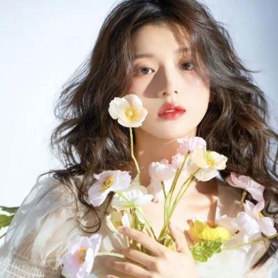 女仆的露天咖啡厅